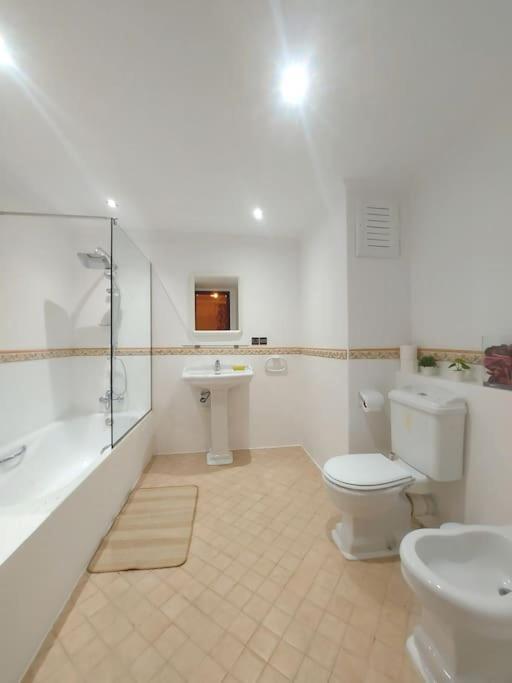 Spacieux 4 Ch, Family Only, 2 Min De La Plage Tangier Exterior photo